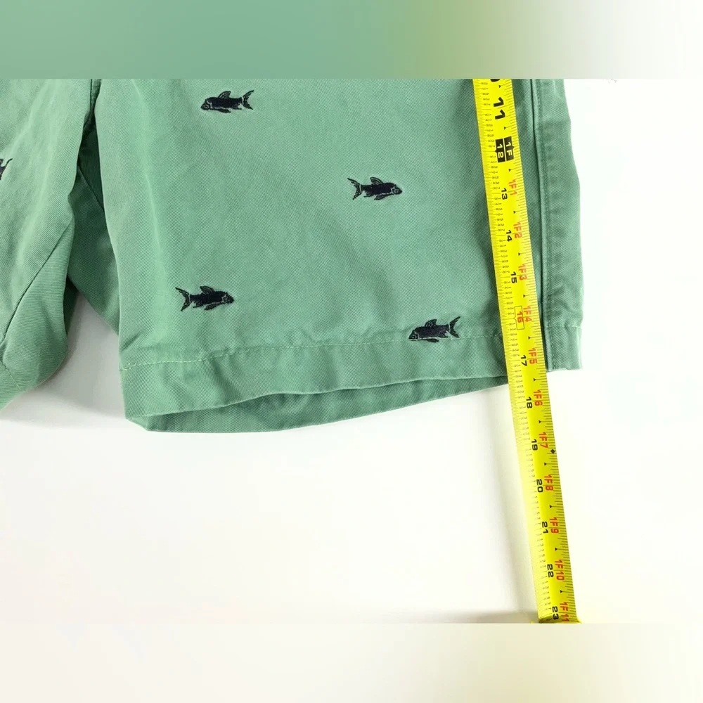 J. Crew Shark Embroidered Chino Flat Front Green‎ Shorts Mens Size 34